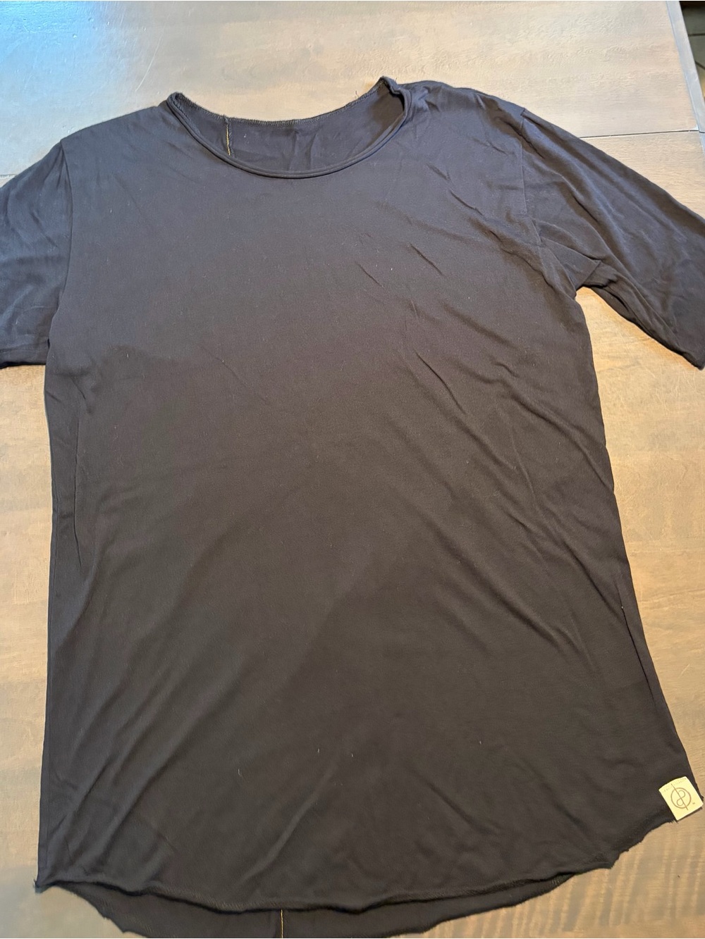 Golden Threads Black 3/4 sleeve Crew Neck Tee size large